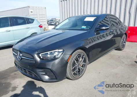 2021 Mercedes-Benz E 350 z USA, uszkodzony, nr VIN W1KZF8DB7MA946473